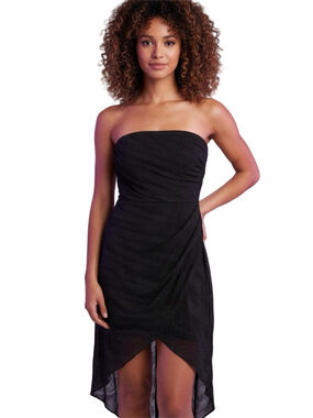 Elegant Black Strapless Dress